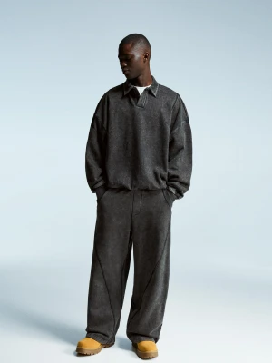 Bershka Spodnie O Kroju Super Baggy Z Efektem Prania Mężczyzna Szary