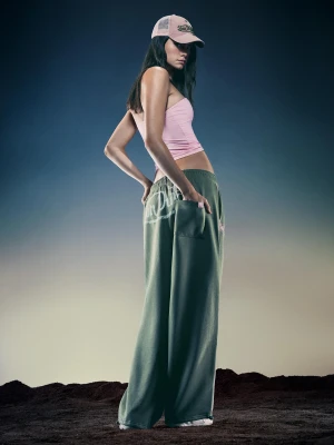 Bershka Spodnie Von Dutch Z Dzianiny Dresowej Z Nadrukiem Kobieta Khaki