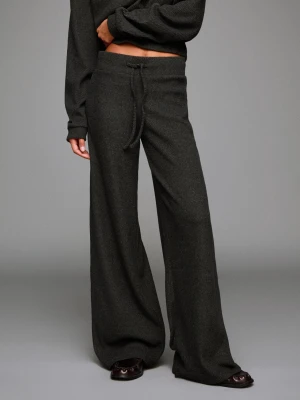 Bershka Spodnie Wide Leg Rib Soft Kobieta Ciemnoszary