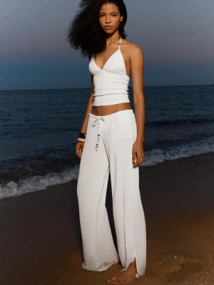 Bershka Spodnie Wide Leg Z Elastycznym Pasem Kobieta Kremowy