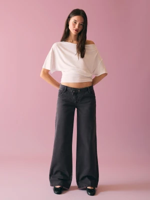 Bershka Spodnie Z Diagonalu Z Haftem Kobieta Szary