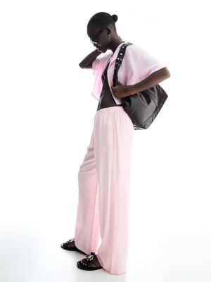 Bershka Spodnie Z Mieszanki Lnu Z Gumką W Pasie Kobieta Różowy