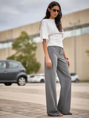 Bershka Spodnie Z Szerokimi Nogawkami Kobieta Szary