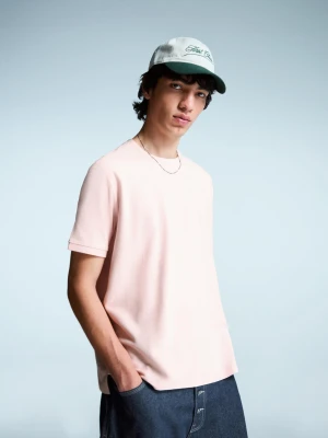 Bershka Strukturalna Koszulka Z Krótkim Rękawem Mężczyzna Różowy