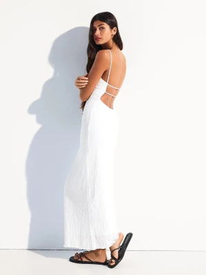 Zdjęcie produktu Bershka Sukienka Maxi W Rustykalnym Stylu Na Ramiączkach Kobieta Biały Złamany