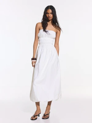 Bershka Sukienka Maxi Z Popeliny Kobieta Biały