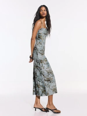 Bershka Sukienka Midi Z Nadrukiem Kobieta Szary