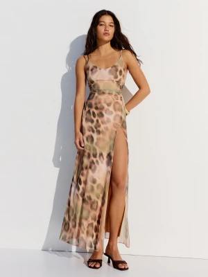 Bershka Sukienka Midi Z Tiulu W Zwierzęcy Nadruk Kobieta Piaskowy