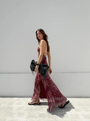 Bershka Sukienka Midi Z Tiulu Z Nadrukiem Kobieta Bordowy