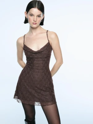 Bershka Sukienka Mini Na Ramiączkach Z Koronką Kobieta Brązowy