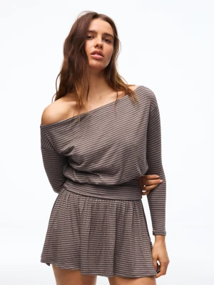 Bershka Sukienka Mini Z Długim Rękawem I Nadrukiem W Pasie Kobieta Brązowy