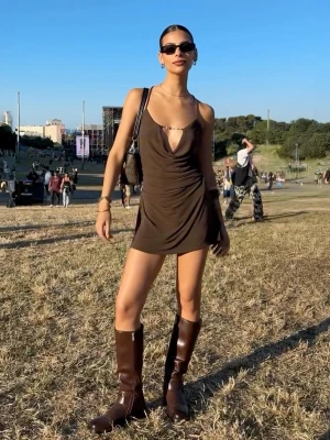 Bershka Sukienka Mini Z Kołnierzykiem Kobieta Khaki