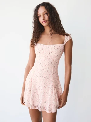 Bershka Sukienka Mini Z Koronką Blonda I Nadrukiem Kobieta Różowy