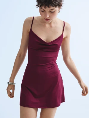 Bershka Sukienka Mini Z Lejącym Dekoltem Kobieta Bordowy
