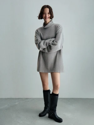 Bershka Sukienka Mini Z Szerokimi Rękawami Kobieta Szary