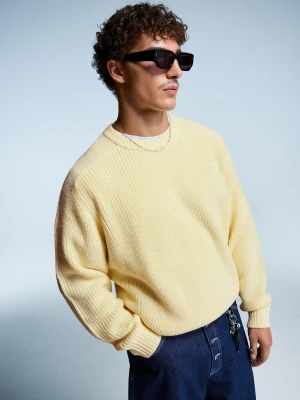 Bershka Sweter Dżersejowy Z Wełną Mężczyzna Żółty