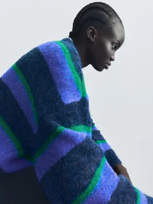 Bershka Sweter W Wielokolorowe Paski Kobieta Xs-S Niebieski