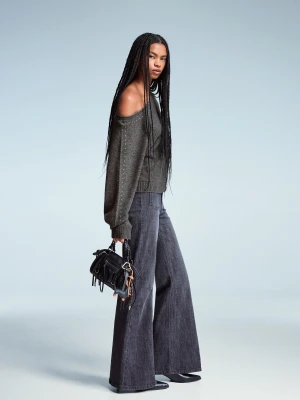 Bershka Sweter Z Dekoltem W Łódkę I Ćwiekami Kobieta Ciemnoszary