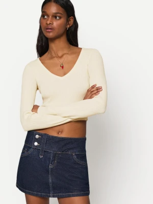 Bershka Sweter Z Dekoltem W Serek Kobieta Kremowy