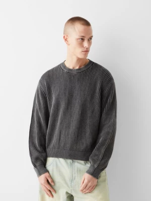 Bershka Sweter Z Efektem Zużycia Mężczyzna Ciemnoszary