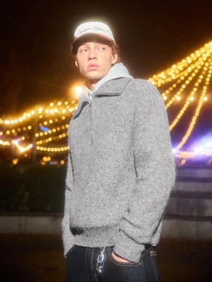 Bershka Sweter Z Kołnierzem I Suwakiem Mężczyzna Szary