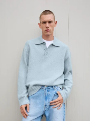 Bershka Sweter Z Kołnierzykiem Polo Mężczyzna Jasnoniebieski