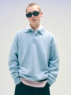 Bershka Sweter Z Kołnierzykiem Polo Mężczyzna Jasnoniebieski
