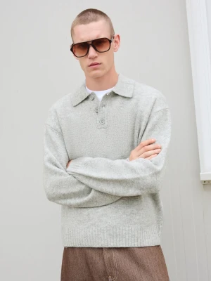 Bershka Sweter Z Kołnierzykiem Polo Mężczyzna Szary