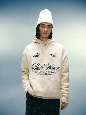 Bershka Sweter Z Kołnierzykiem Polo Z Nadrukiem Mężczyzna Beżowy