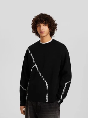 Bershka Sweter Z Kontrastowymi Przeszyciami Mężczyzna Czarny
