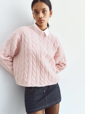 Bershka Sweter Ze Splotem Warkoczowym Kobieta Różowy