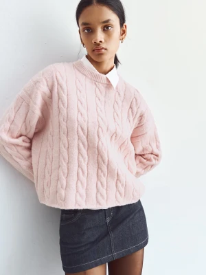 Bershka Sweter Ze Splotem Warkoczowym Kobieta Różowy