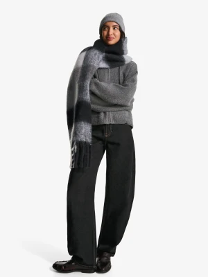 Bershka Szal W Kratę Kobieta Czarny