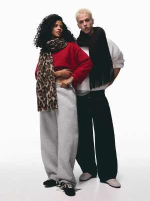 Bershka Szalik W Zwierzęcy Nadruk Kobieta Brązowy