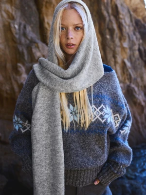 Bershka Szalik Z Kapturem Z Dzianiny Kobieta Szary