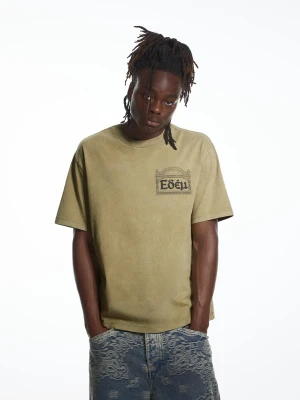 Bershka T-Shirt O Kroju Relaxed Aries X Bershka Mężczyzna Wielbłądzi