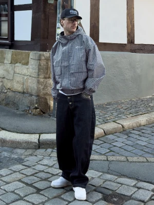 Bershka Techniczna Kurtka Oversize W Kratę Mężczyzna Jasnoniebieski