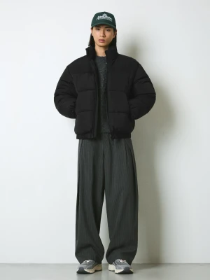Bershka Techniczna Kurtka Typu Puffy Mężczyzna Czarny