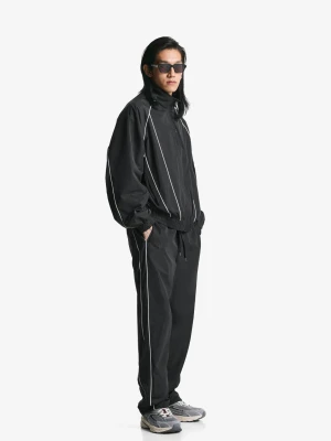 Bershka Techniczne Spodnie Sportowe O Kroju Baggy Mężczyzna Czarny