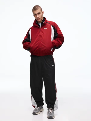 Bershka Techniczne Spodnie Sportowe O Kroju Super Baggy Mężczyzna Czarny