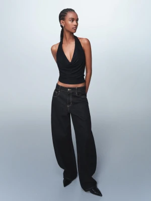 Bershka Top Halter Z Dekoltem Drapowanym I Efektem Błyszczącym Kobieta Granatowy