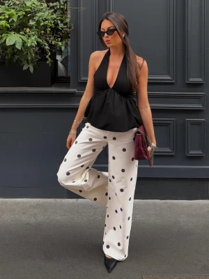 Bershka Top Halter Z Efektem Balonowego Kroju Kobieta Czarny