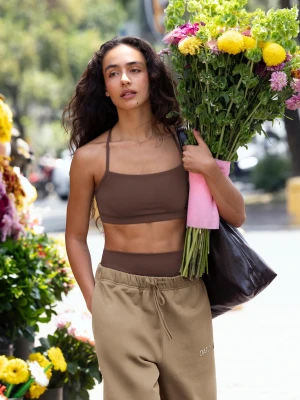 Bershka Top Na Ramiączkach Quick Dry I Breathable Kobieta Brązowy