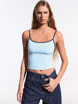 Bershka Kontrastowy Top Na Ramiączkach Kobieta Jasnoniebieski