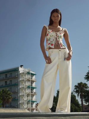 Bershka Top Na Ramiączkach Z Fakturą I Nadrukiem Kobieta Wielokolorowy