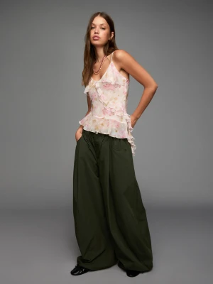 Bershka Top Na Ramiączkach Z Falbankami Kobieta Wielokolorowy