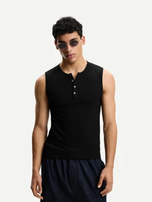Bershka Top Na Ramiączkach Z Guzikami Mężczyzna Czarny
