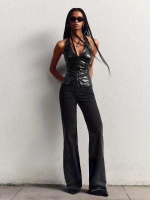 Bershka Top Typu Halter Ze Sztucznej Skóry Zapinany Na Zamek Kobieta Czarny