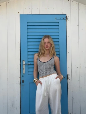 Bershka Top W Rustykalnym Stylu Kobieta Niebieski