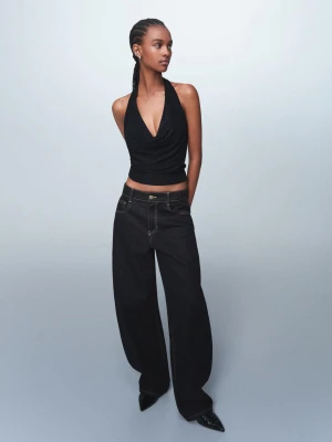 Bershka Top Z Dekoltem Halter I Drapowaniem Kobieta Granatowy
